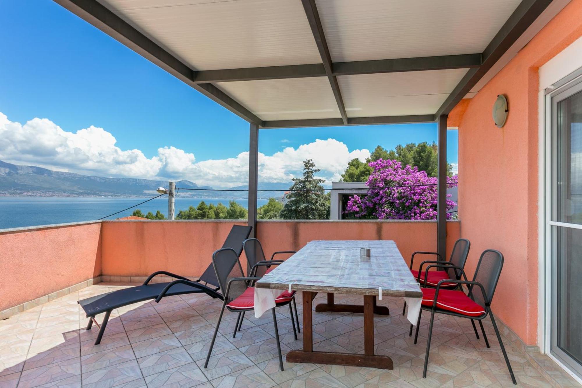 Apartments By The Sea Slatine, Ciovo - 11126 Extérieur photo
